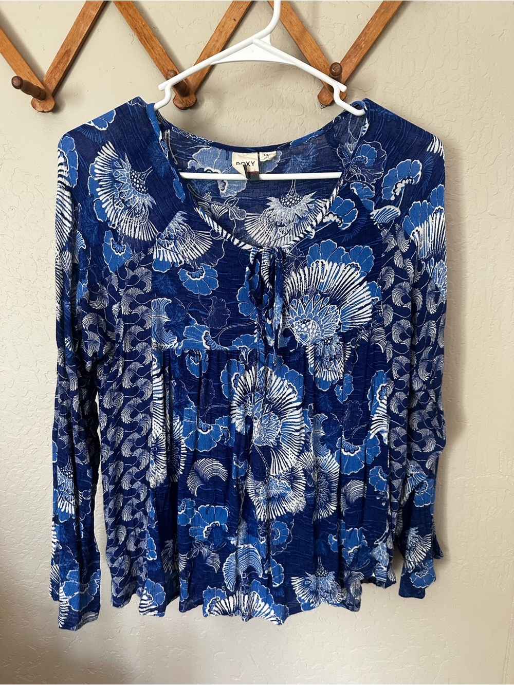 Roxy Blue Floral Long-Sleeve Tie-Neck Top